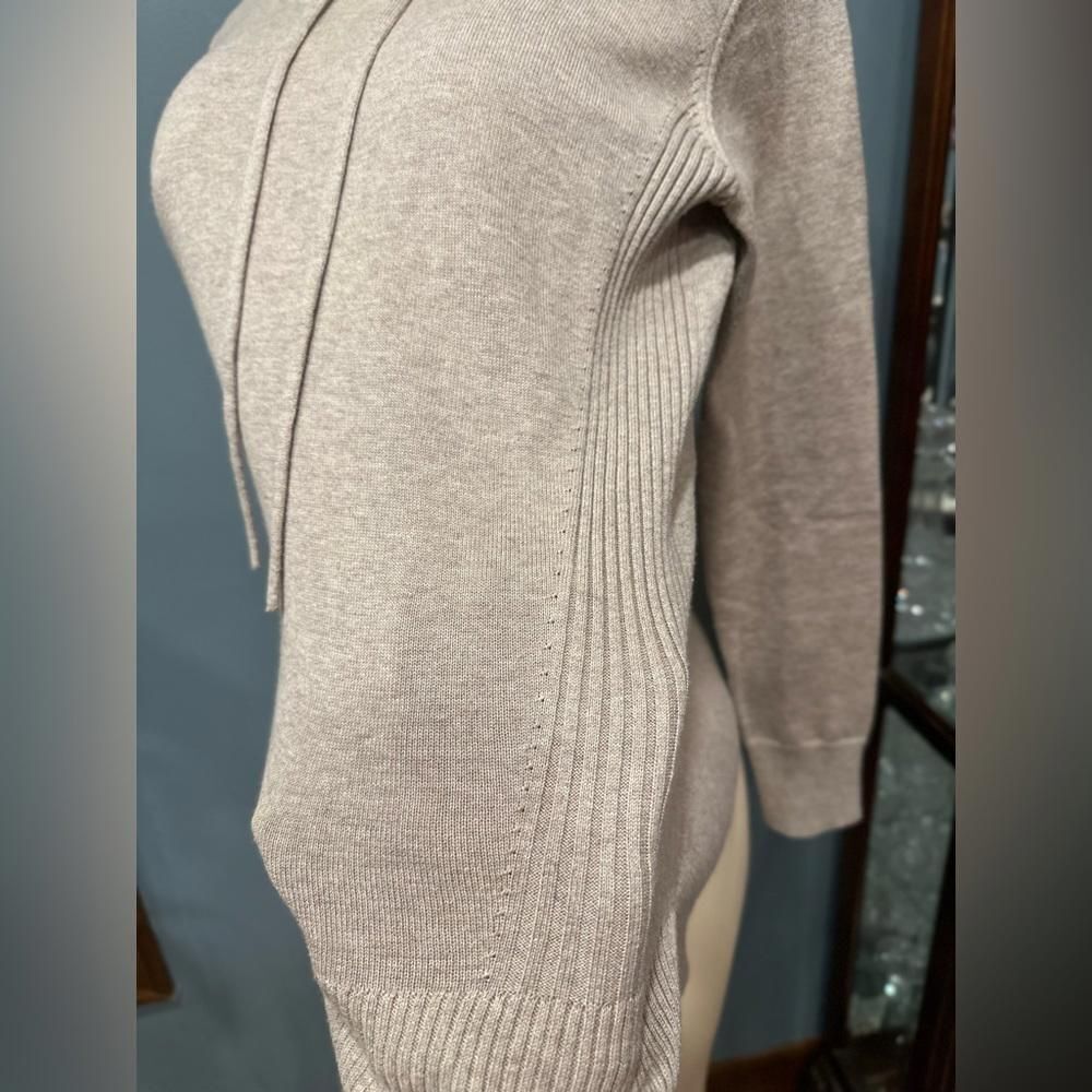 NWOT Athleta Winding River‎ Hoodie | Size XS - Picture 7 of 9